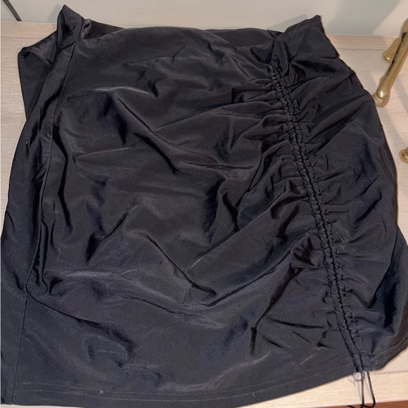 Showpo Mini - Picture 2 of 3